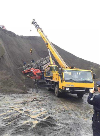 鹤壁上犹道路救援